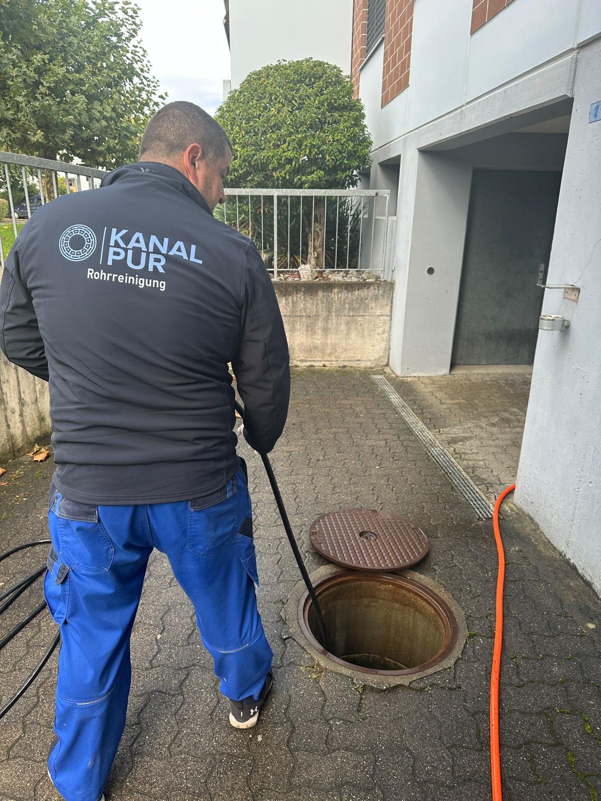 Kanalreinigung Arbeit 16