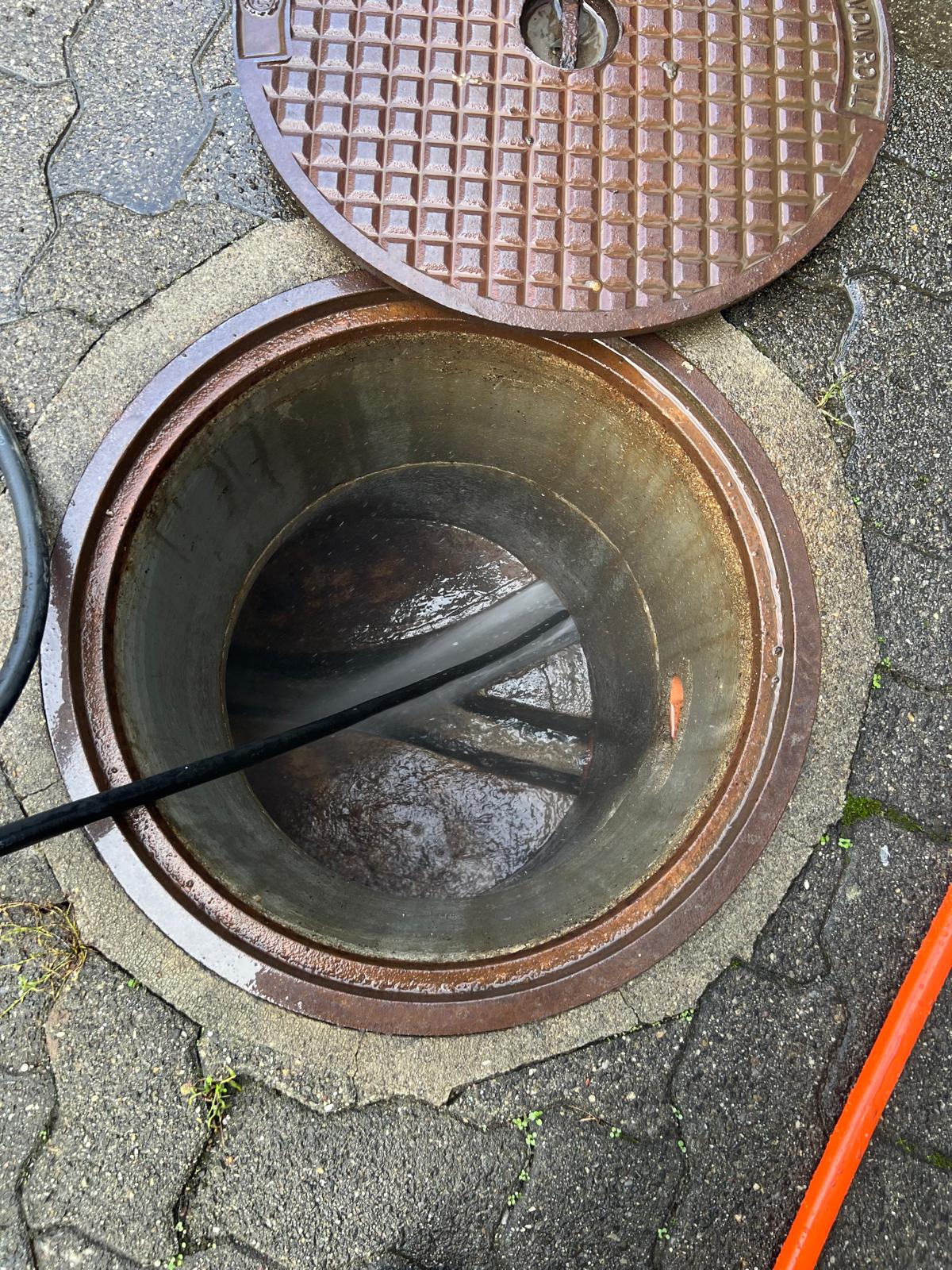 Kanalreinigung Arbeit 17